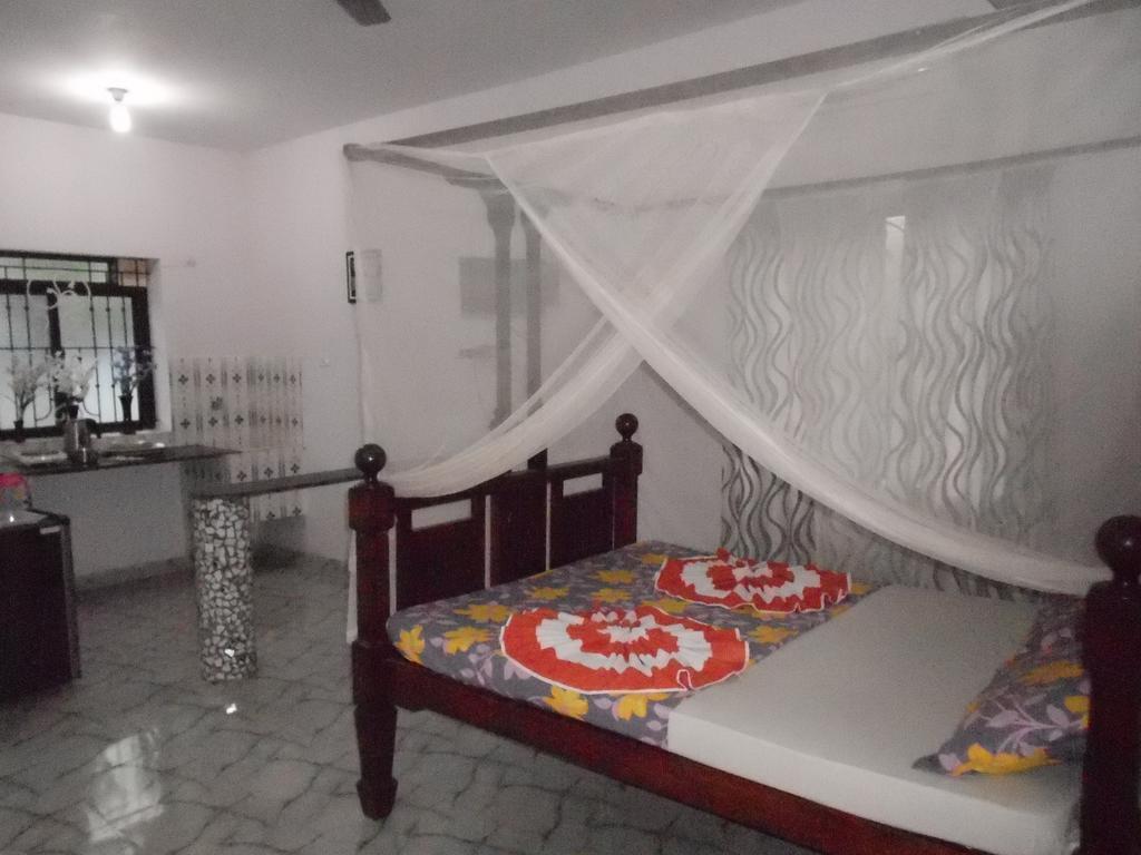 Casa Almeida Guest House Candolim Chambre photo